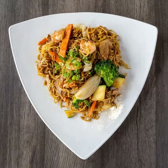Lo Mein.